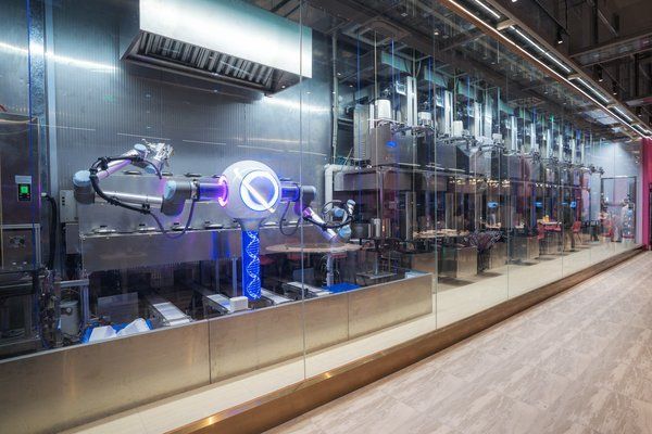 Country Garden Builds the World's First-ever Robot Restaurant Complex in Guangdong, China